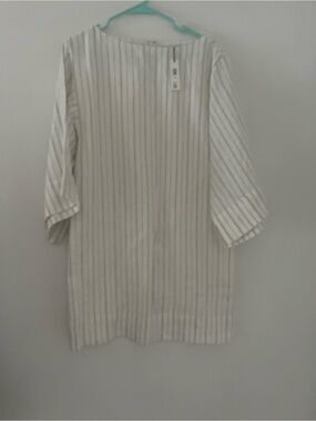 Banana Republic White Tunic with Black Pinstripes